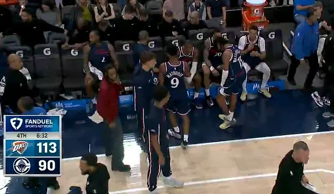 世界杯手机直播客户端-霍姆格伦砍下30分14篮板4盖帽，雷霆末节113-90打停快船